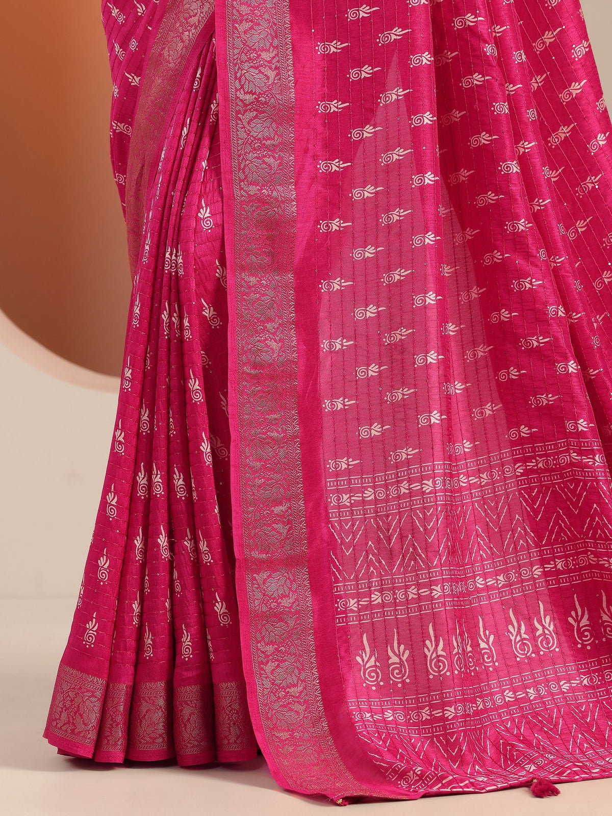 Libas Pink Printed Silk Blend Saree With Unstitched Blouse Piece S45