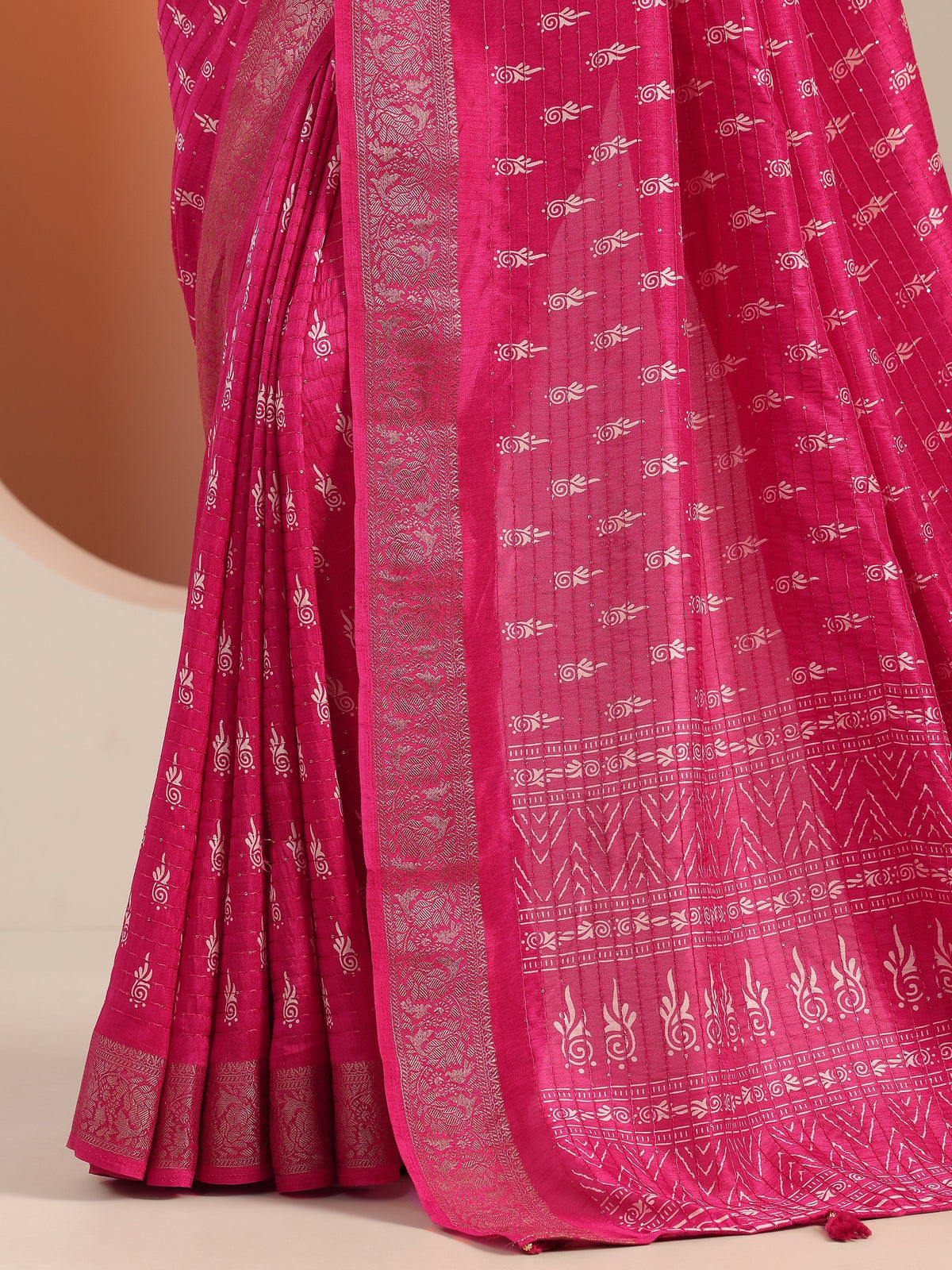 Libas Pink Printed Silk Blend Saree With Unstitched Blouse Piece
