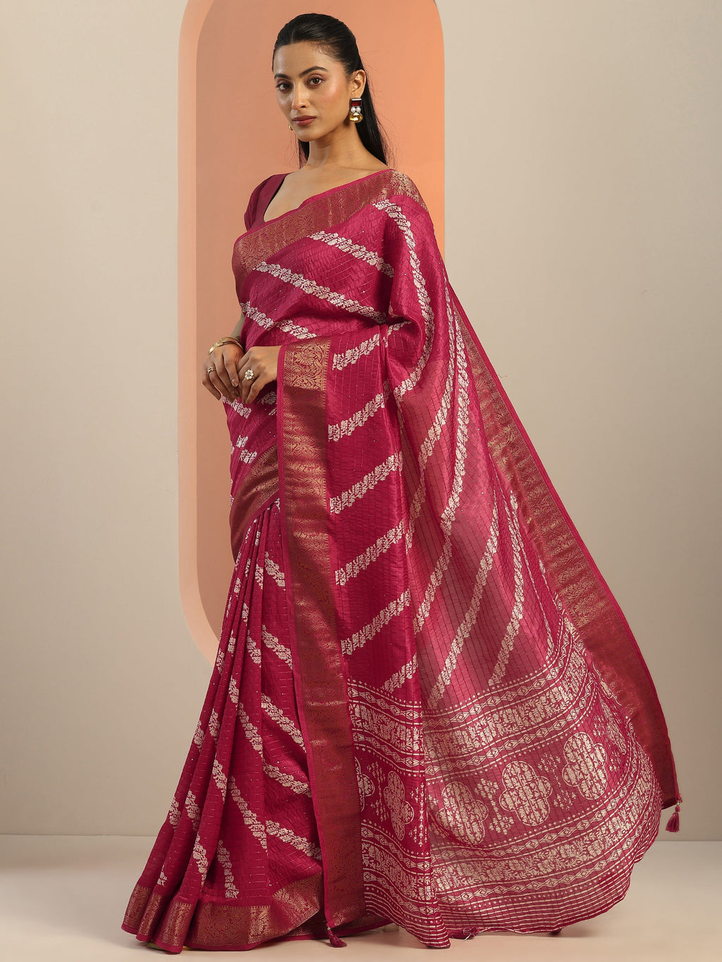Libas Pink Printed Silk Blend Saree With Unstitched Blouse Piece