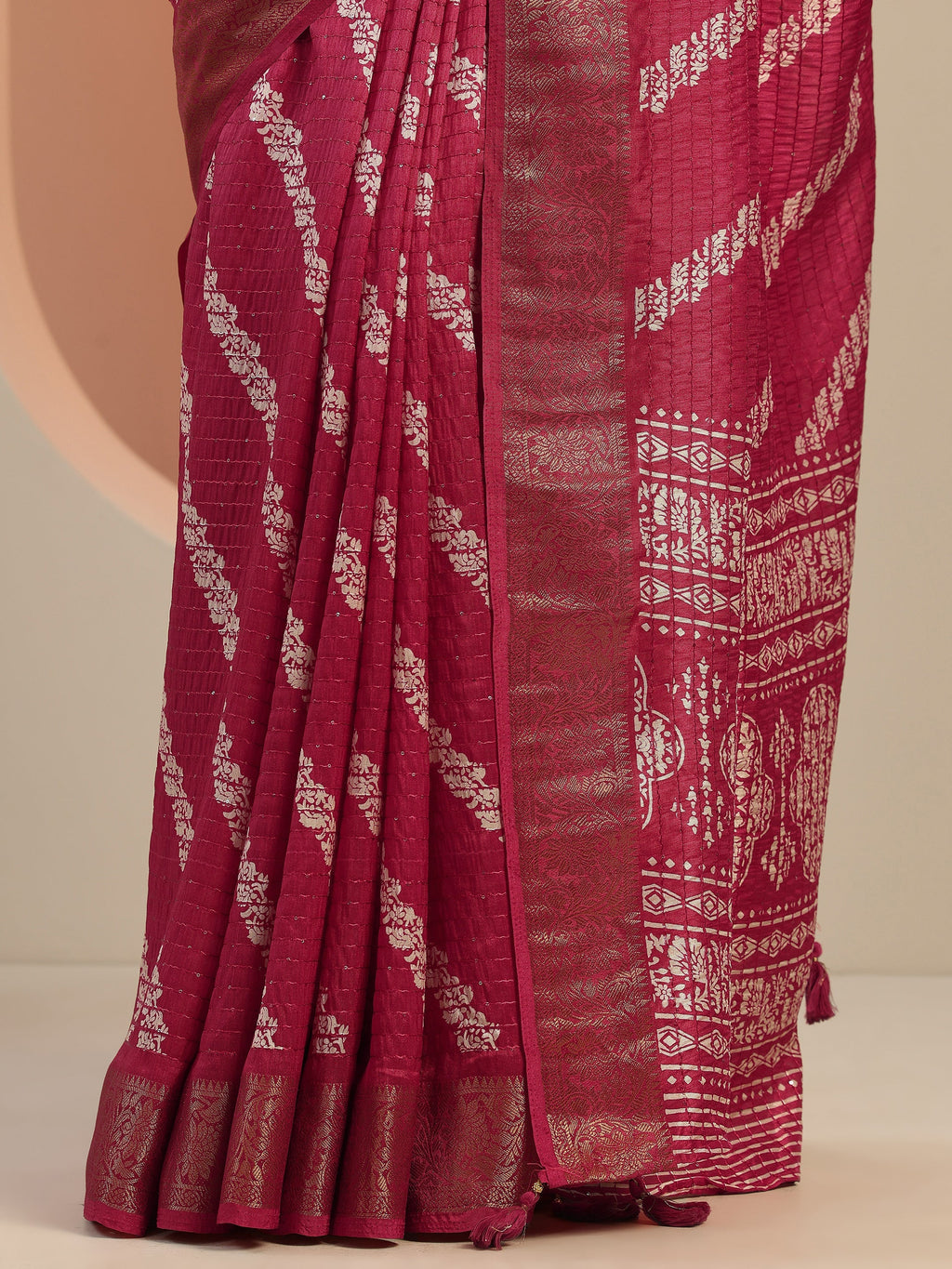 Libas Pink Printed Silk Blend Saree With Unstitched Blouse Piece