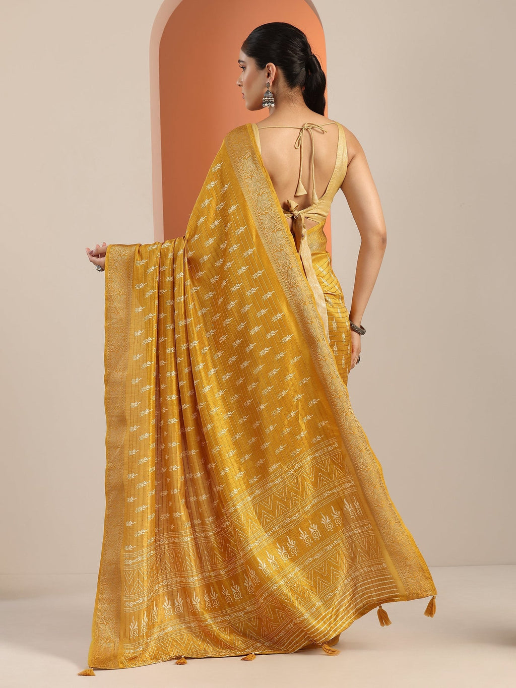 Libas Mustard Printed Silk Blend Saree With Unstitched Blouse Piece S45