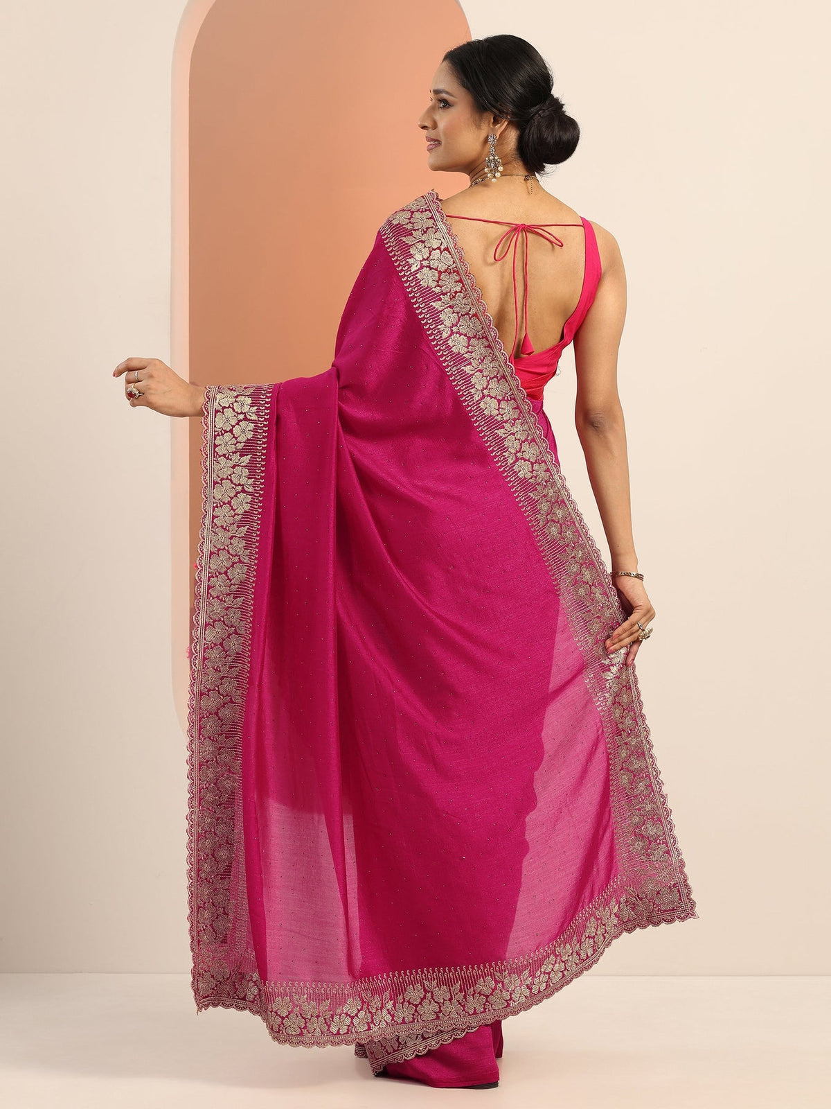 Libas Pink Embellished Silk blend Saree With Unstitched Blouse Piece S45