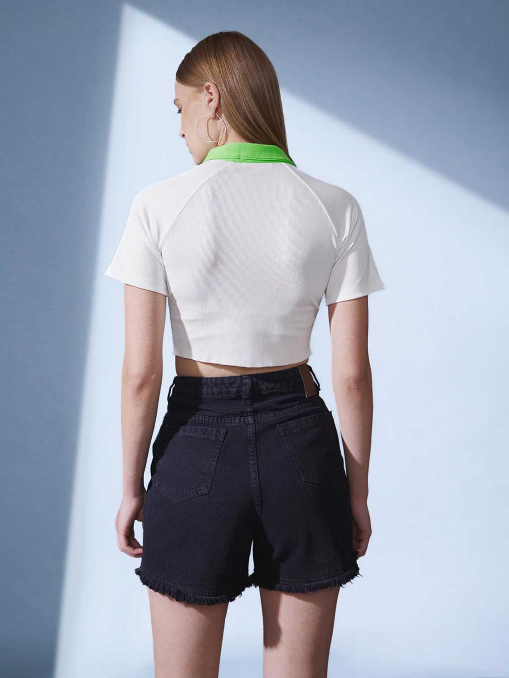 Lavender Contrast Collar Polo T-Shirt | PW43 - view 10