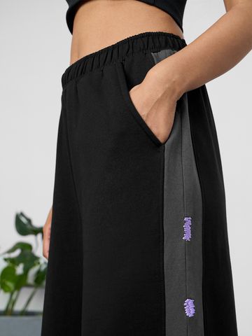 Baggy-Fit Joggers: Highway Women Joggers JB65
