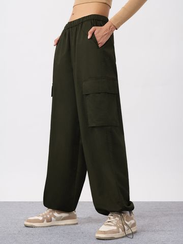Parachute Pants: Hunter Green Women Cargo Joggers JB65