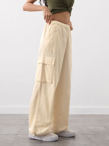 Parachute Pants: Beige Women Cargo Pants JB65
