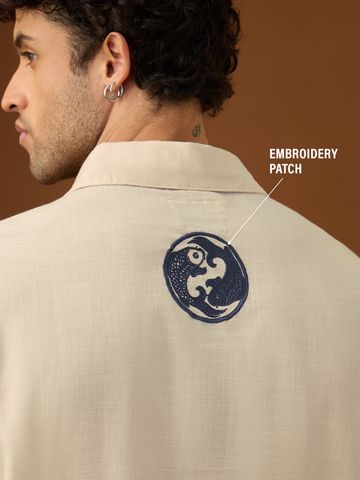 Buy Relaxed-Fit Shirt: Twin Fish Men Relaxed Fit Shirts Online at The Souled Store. C76