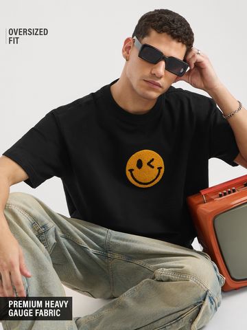 Buy Smiley: Winkle Oversized T-Shirts For Men Online OS23