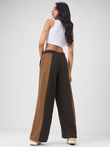 Harry Potter: Signia Women Flared Jogger JB65