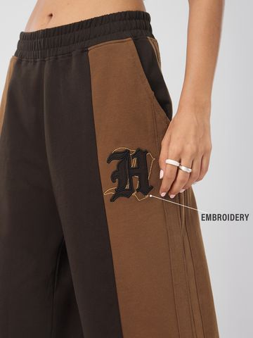 Harry Potter: Signia Women Flared Jogger JB65