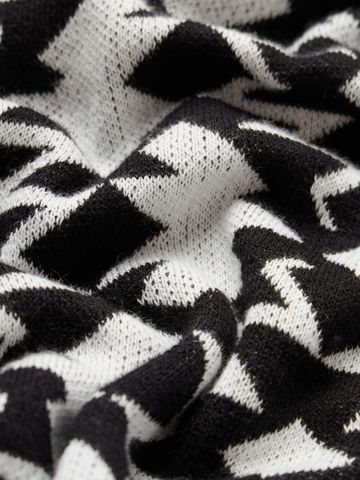 Buy Oversized Polo: Zig-Zag Black For Men Online P09