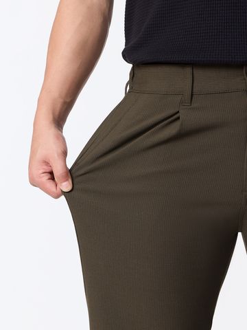 Buy Pleated Pants: Magnum Men Pants Online F56