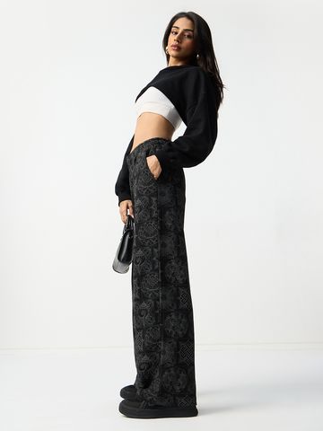 Tibetan Tales: Elements Women Flared Joggers JB65