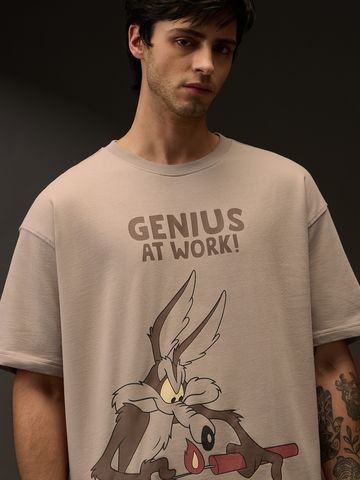 Buy Looney Tunes: Magic Mushroom Oversized T-shirt Online OS23