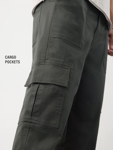 Buy Cargo Pants: Storm Black Men Cargo Pants Online F56