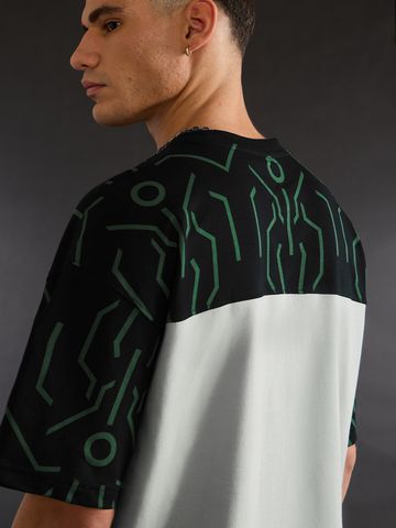 Buy Ben 10: Alien Force Men Oversized Fit T-shirts Online OS23