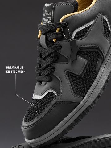Batman: Urban Knight Men Low Top Sneakers JB65