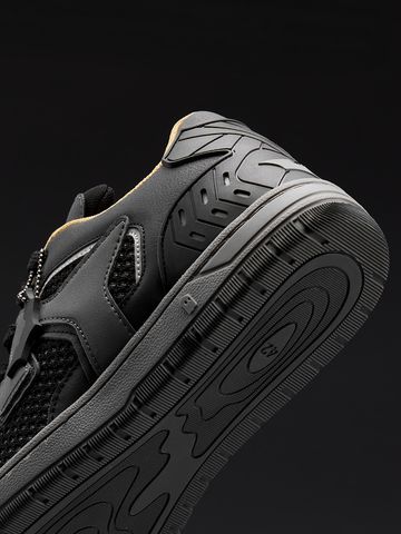 Batman: Urban Knight Men Low Top Sneakers JB65