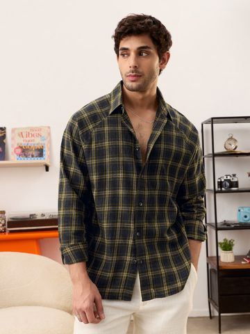 Buy Plaid Shirt: The Trails Men Relaxed Shirts Online C76