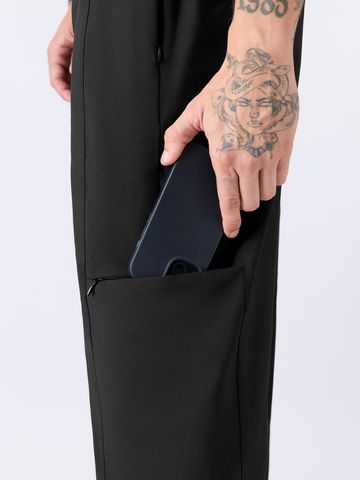 Buy Straight-Fit Pants: Ink Black Men Pants Online F56