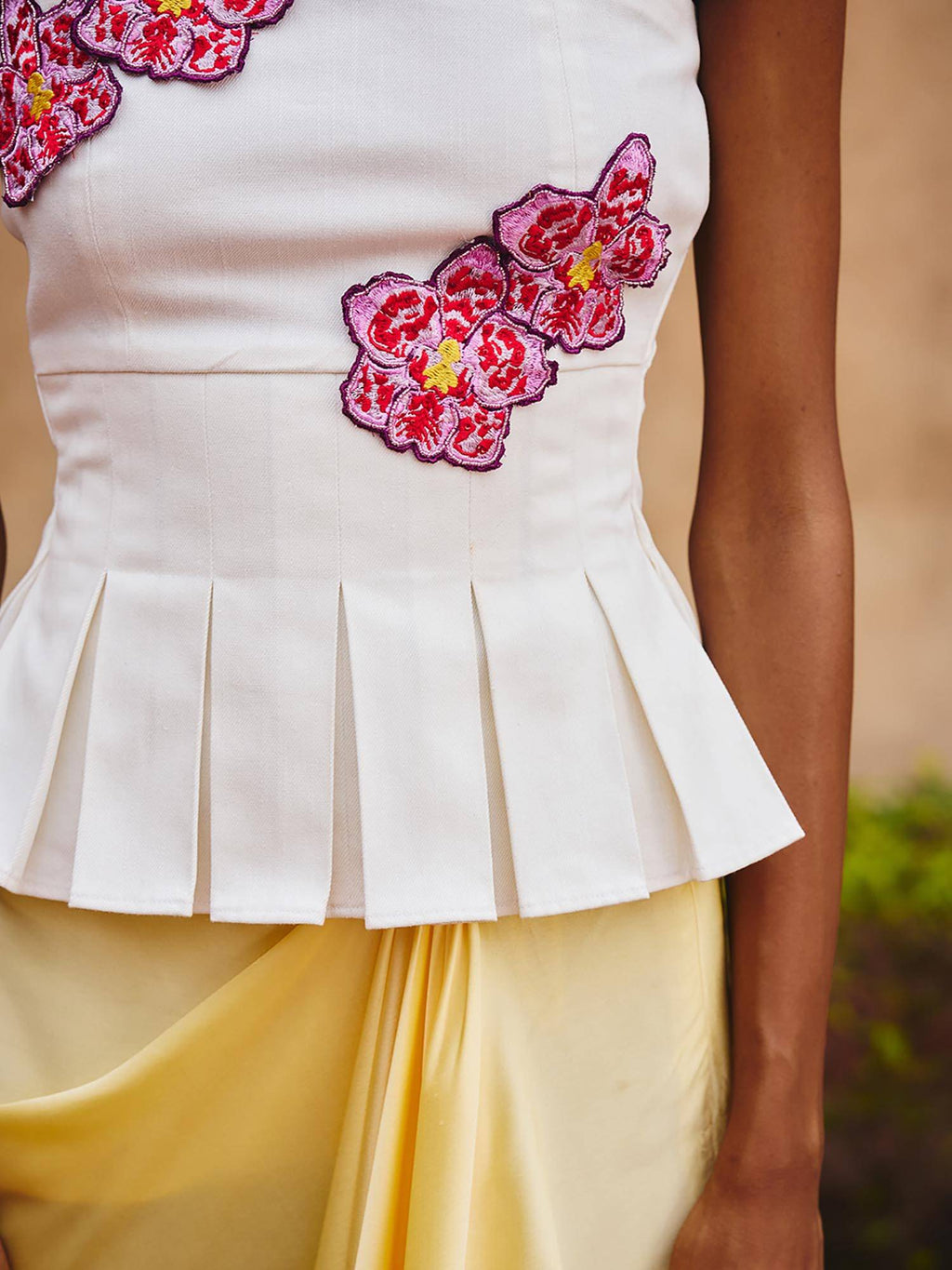 Ivory Oniya Tube Top | TT90 - view 4