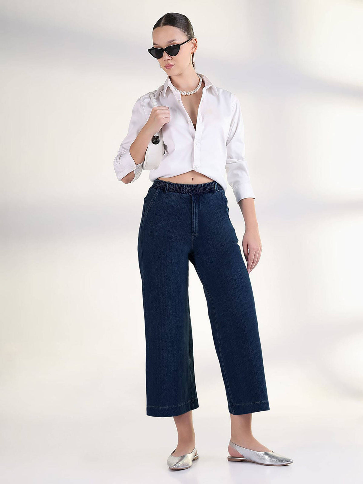 Women's Navy Blue Relaxed Fit Cropped Jeans | RF89 - view 5