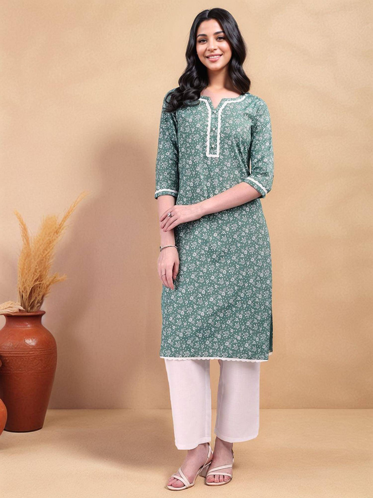 Womens Green Floral Printed Cotton Blend Straight Kurta | FY93 - view 4