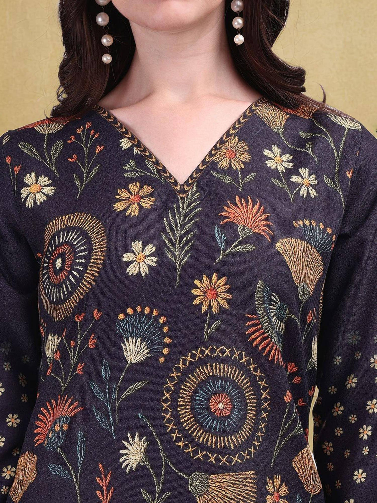 Womens Floral Printed Cotton Blend Straight Kurta | FY93 - view 6