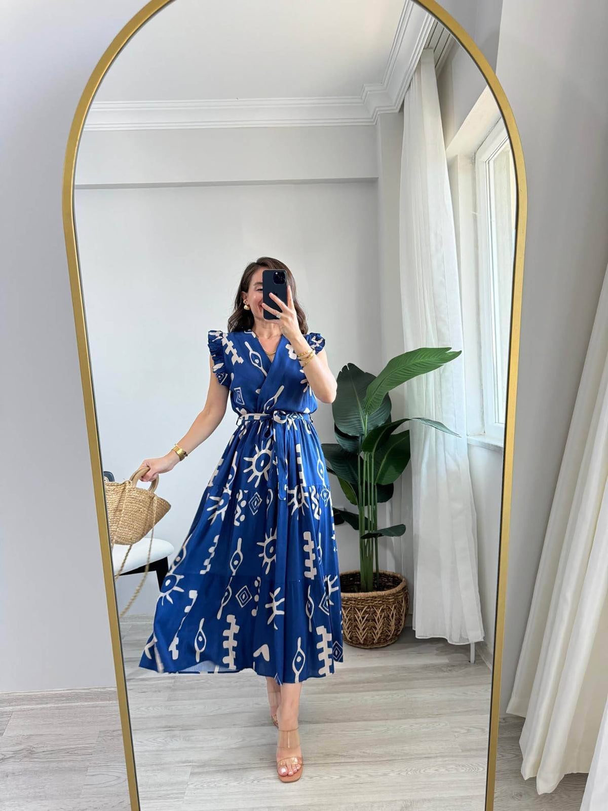 White V-Neck Midi Dress with Belt | D56 - view 22