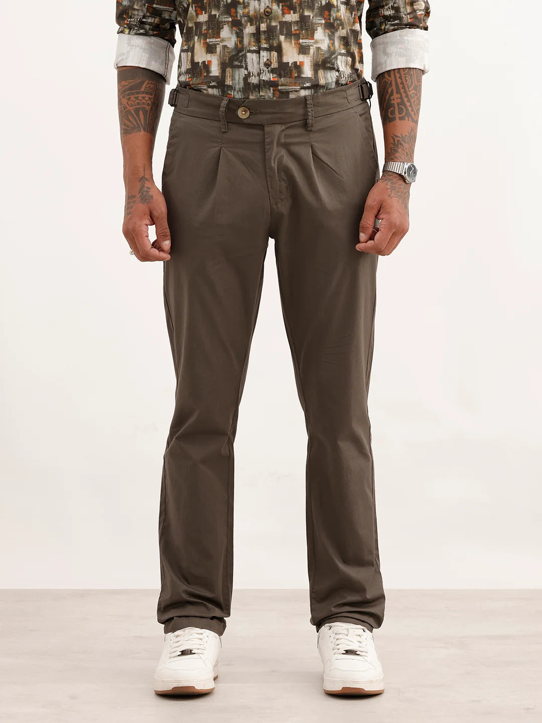 Solid Slim Fit Pleated Trouser | Olive
