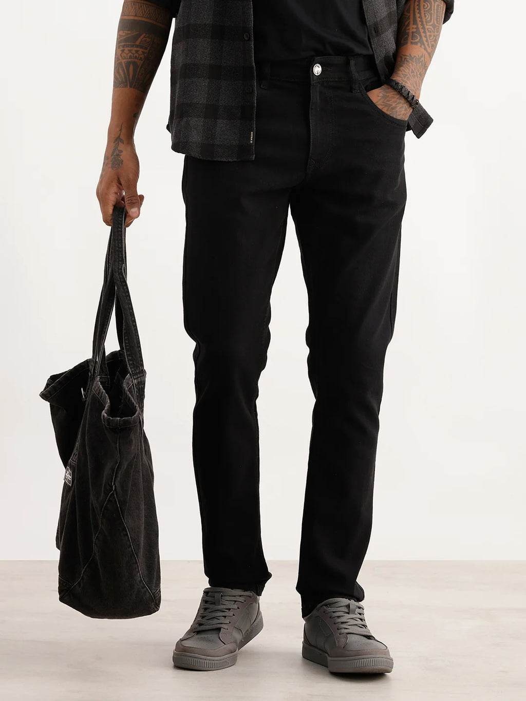 Solid Slim Fit Denim Jeans | Black