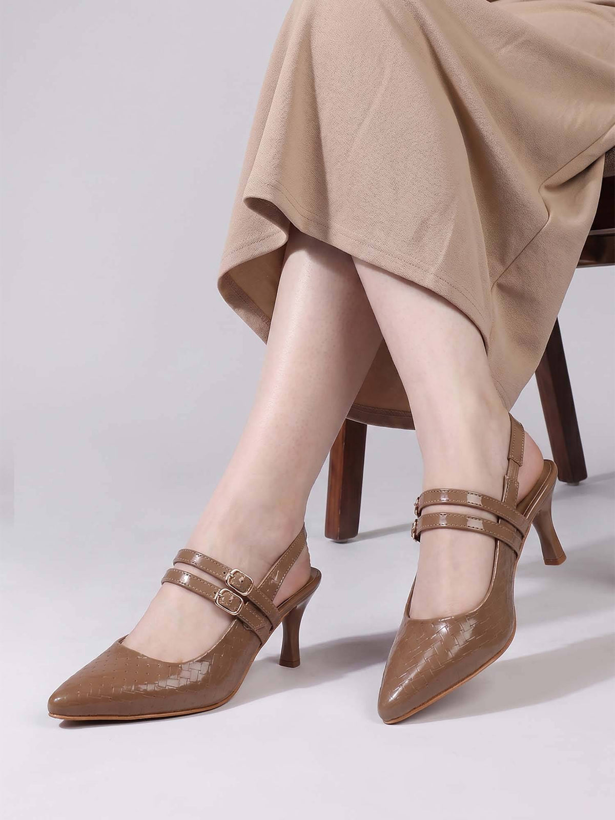 Womens Maroon New Trendy Pointed Stiletto Heels | H78 - view 9