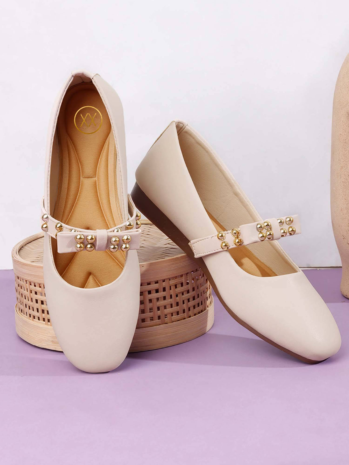 Womens Cream Knots Bow Details Soft Round Toe Ballerina | F61 - view 2