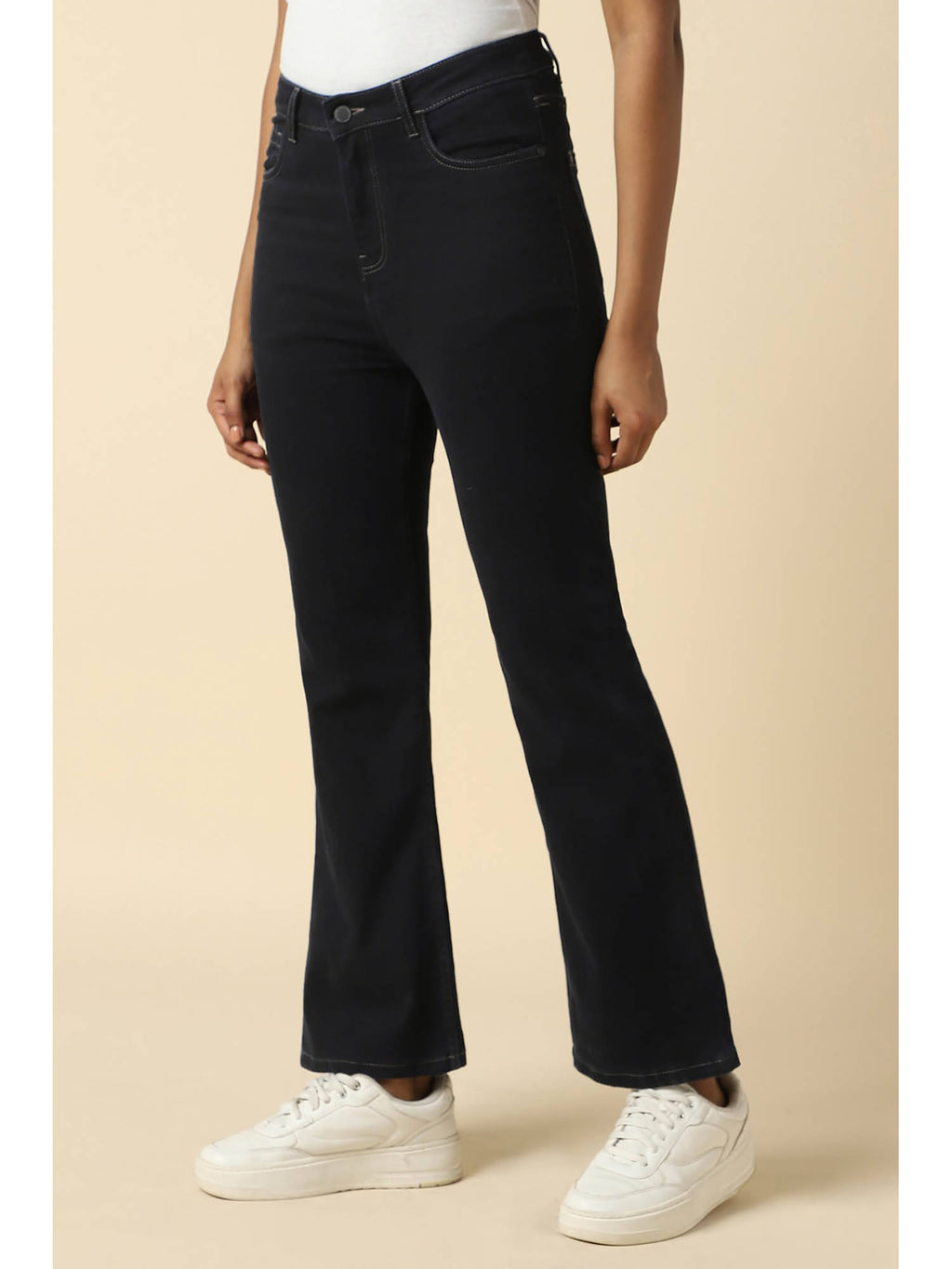 Women Black Regular Fit Jeans | BT10 - view 4
