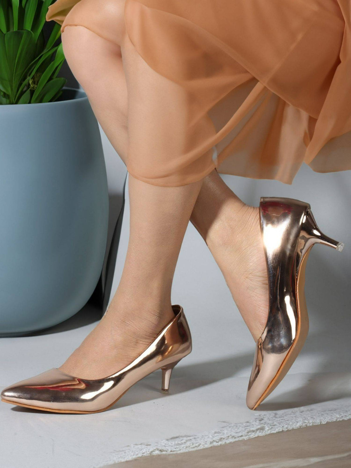 Rose Gold Solid Women Kitten Pumps | H78 - view 1
