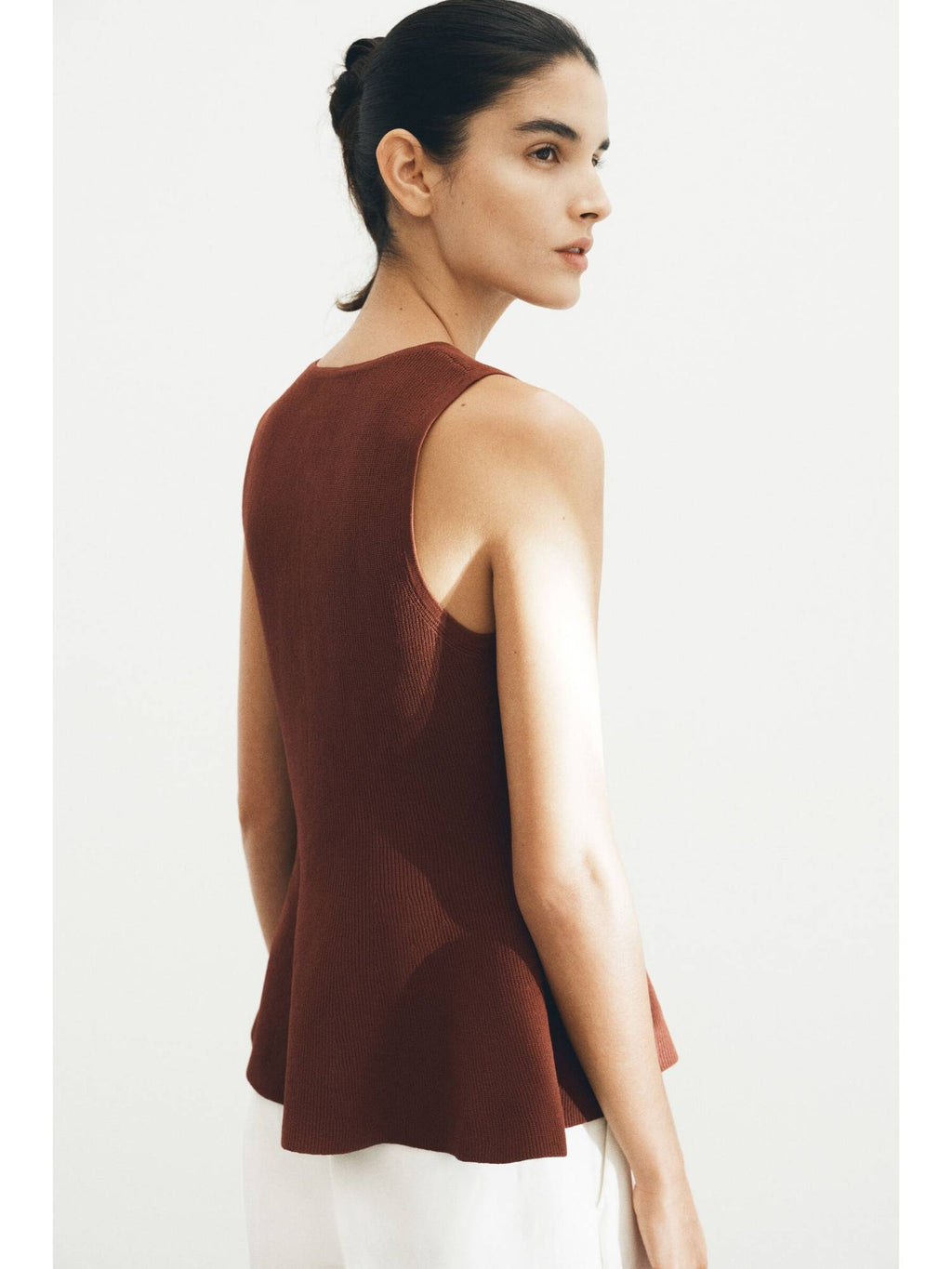 Women Brown Rib-Knit Peplum Waistcoat | pt51 - view 4