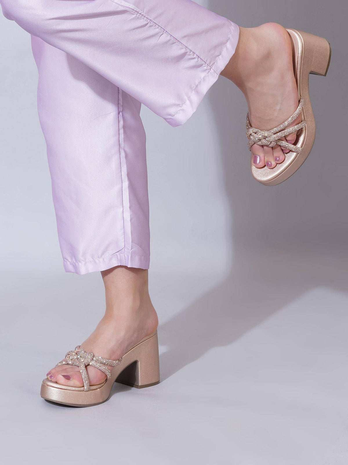 Golden Glam Knot Detail Sandal Block Heels For Women | H78 - view 4