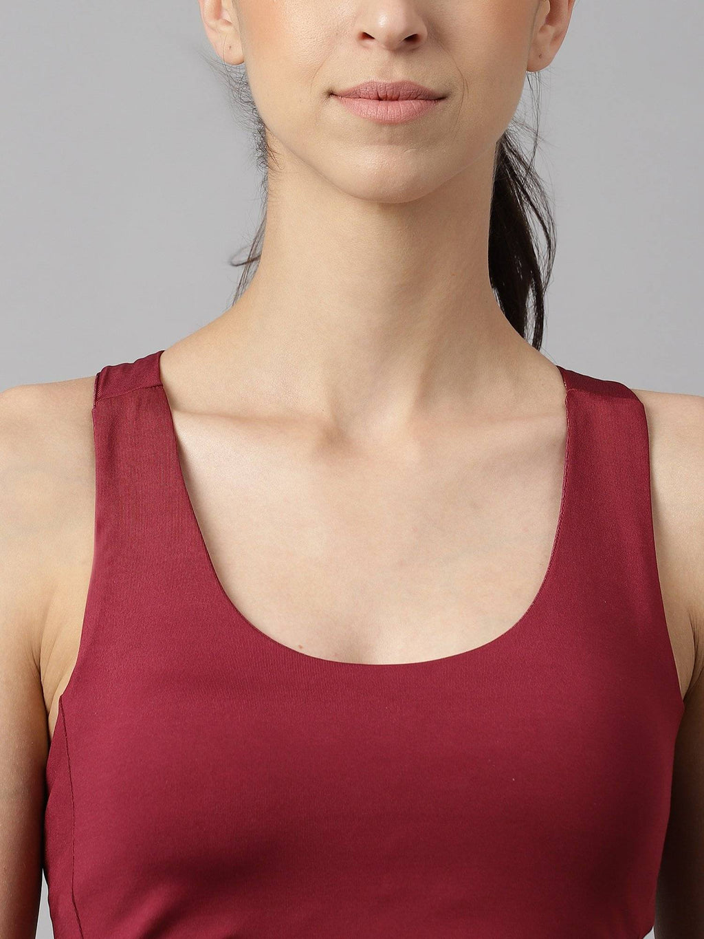 Women Black Anti Static Slim Fit Low Impact Sports Bra | sb09 - view 15