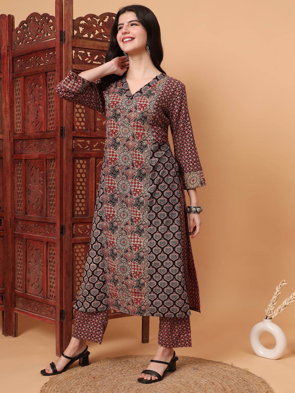Hand Block Ajrak Print Multi Straight Long Kurta | U3S - view 1