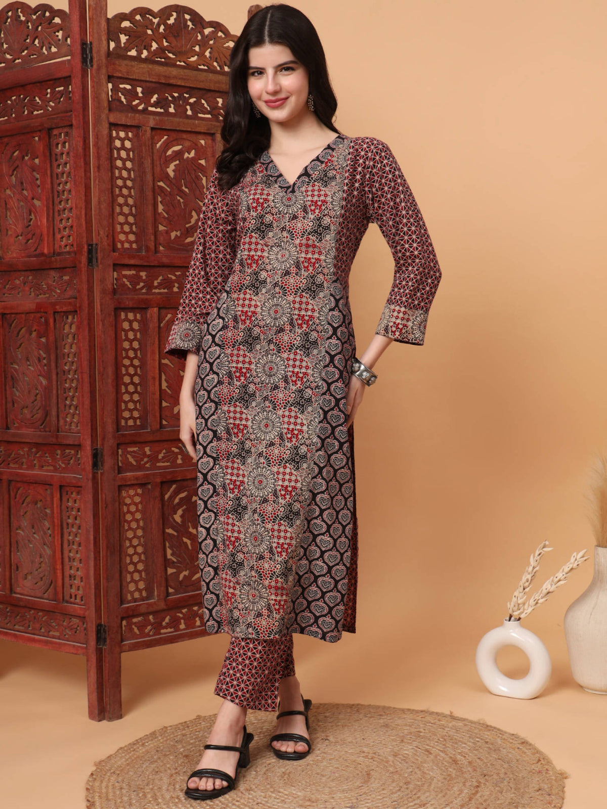 Hand Block Ajrak Print Multi Straight Long Kurta | U3S - view 3