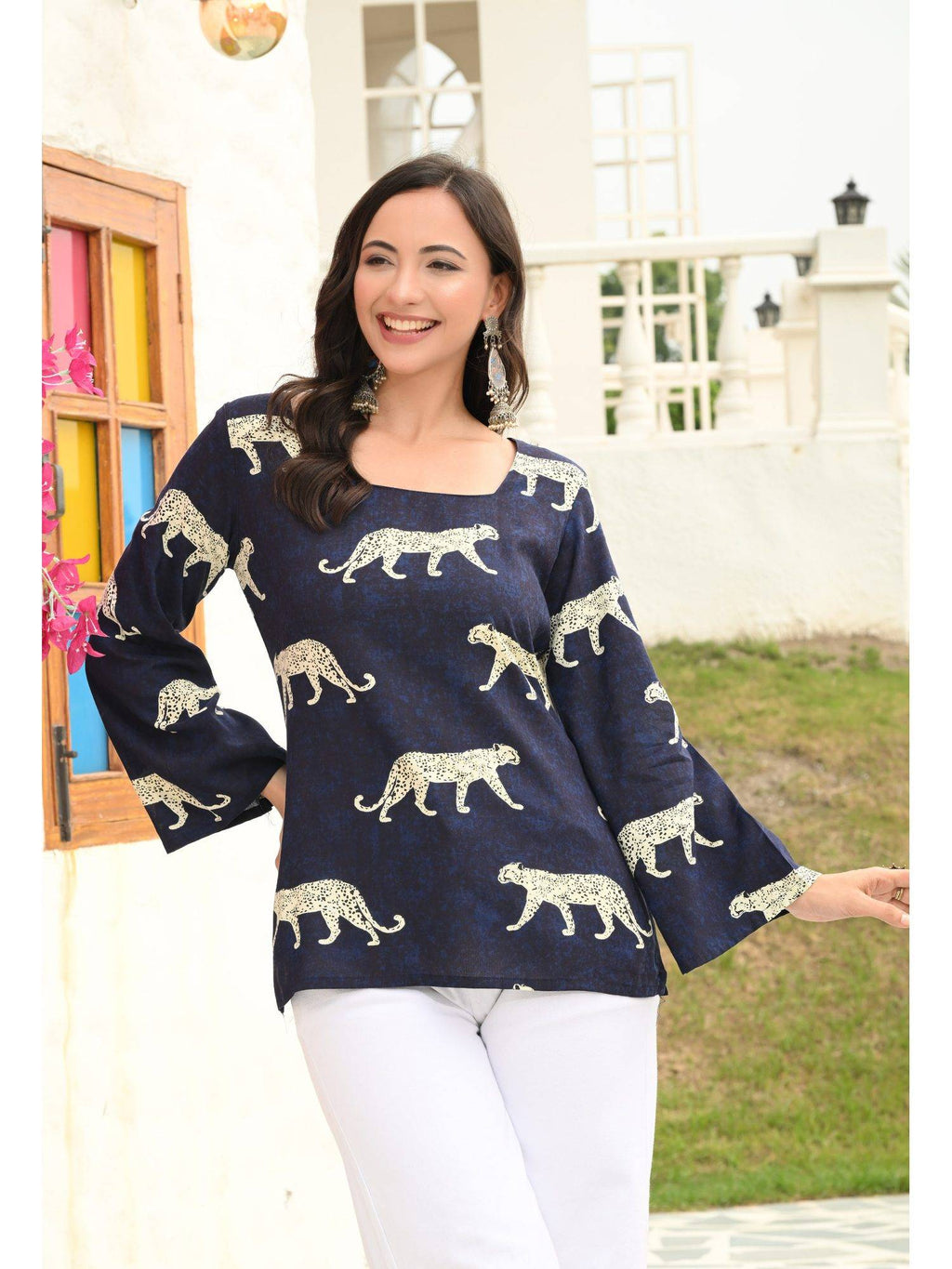 Women Rayon Printed Square Neck Straight Blue Kurta | KDG - view 5