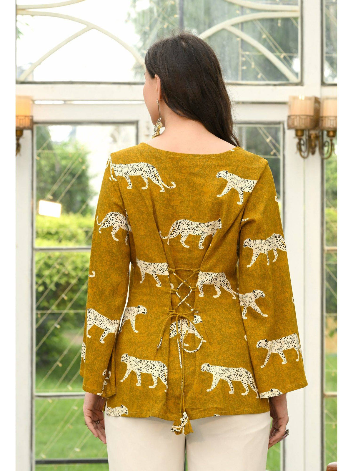Women Rayon Printed Square Neck Straight Blue Kurta | KDG - view 15