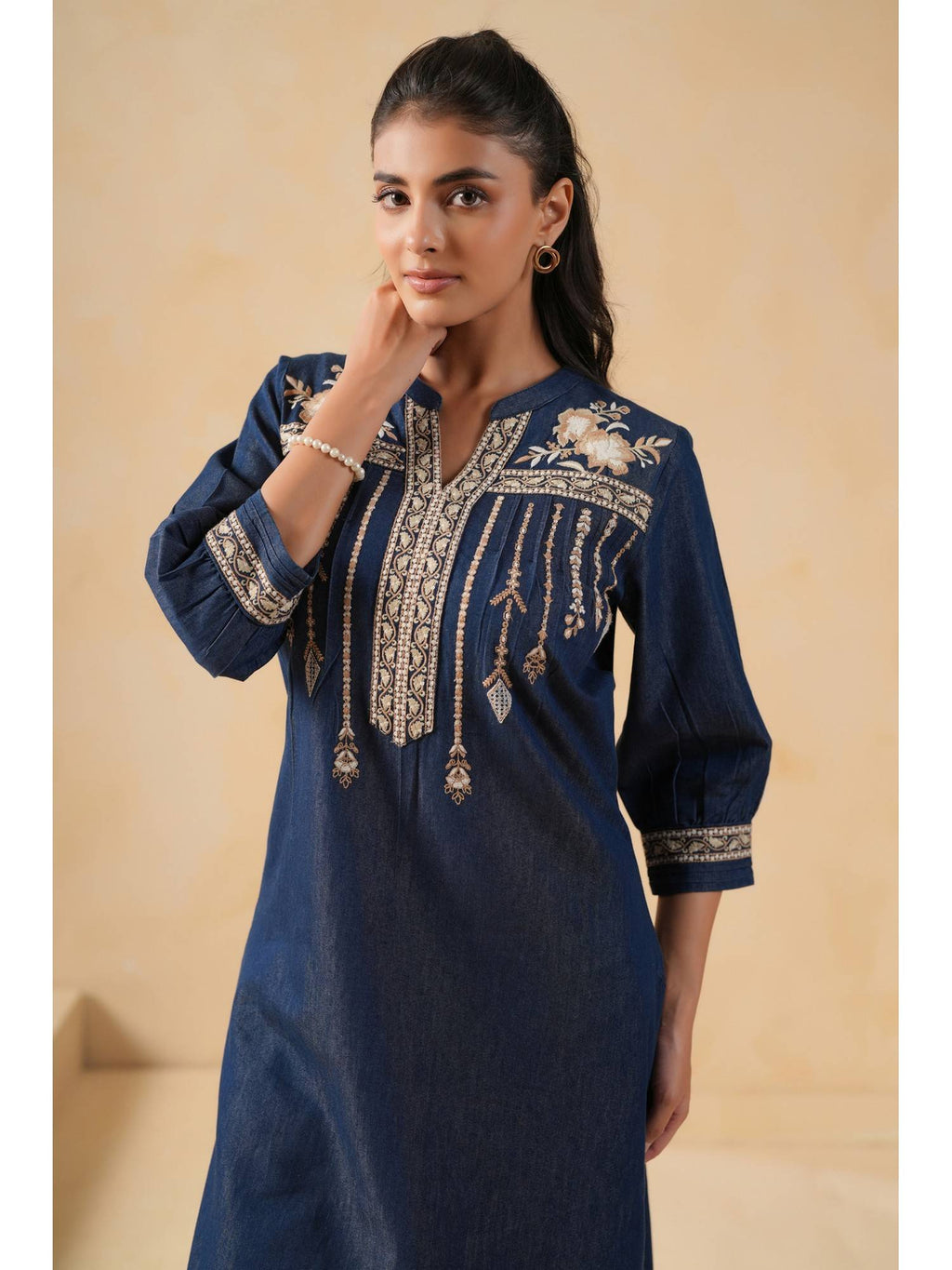 Women Blue Embroidered Straight Kurta | FY93 - view 5