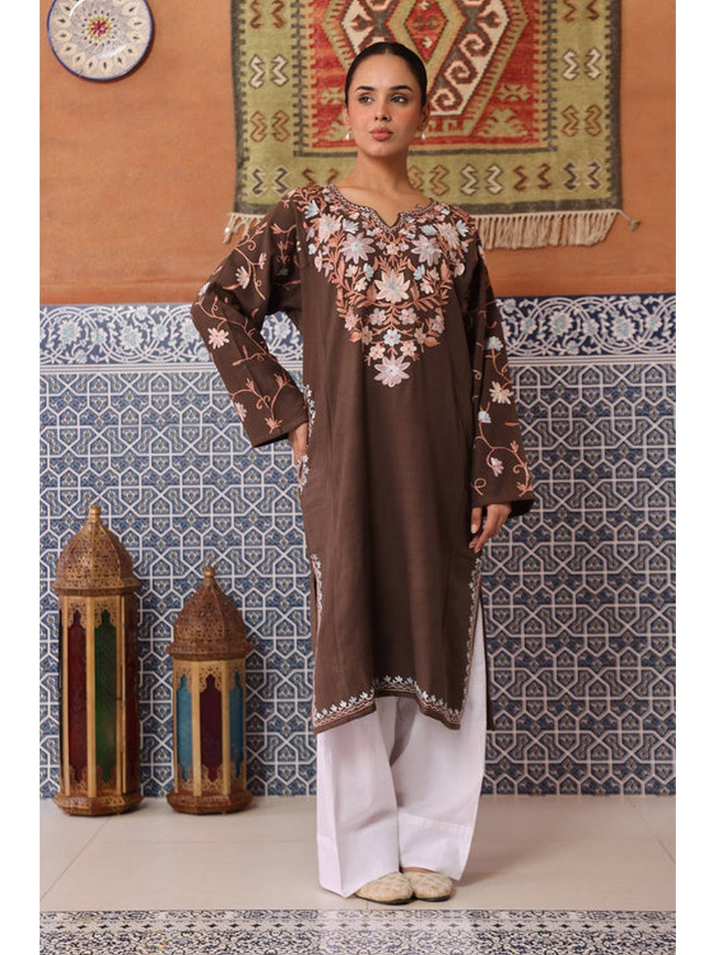 Women Red Embroidered Straight Kurta | FY93 - view 17