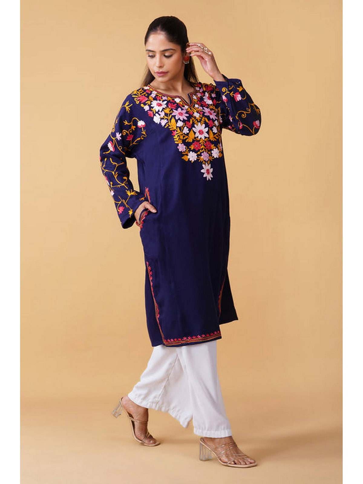 Women Red Embroidered Straight Kurta | FY93 - view 11