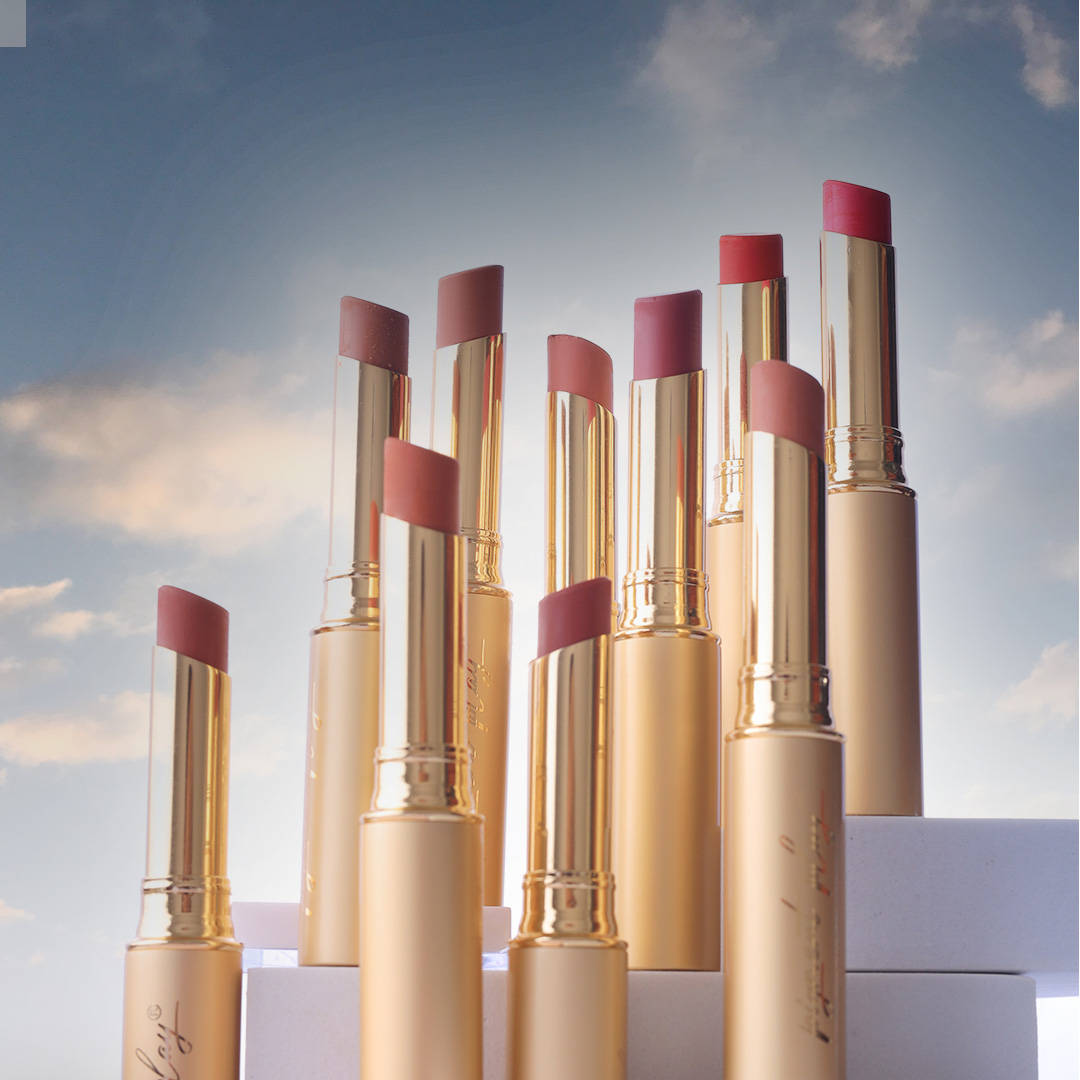 Performer Matte Lipstick | L12 - view 27