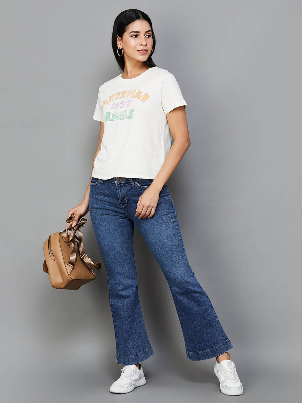 Women Blue Comfort Flared High-Rise Stretchable Jeans | BT10 - view 4