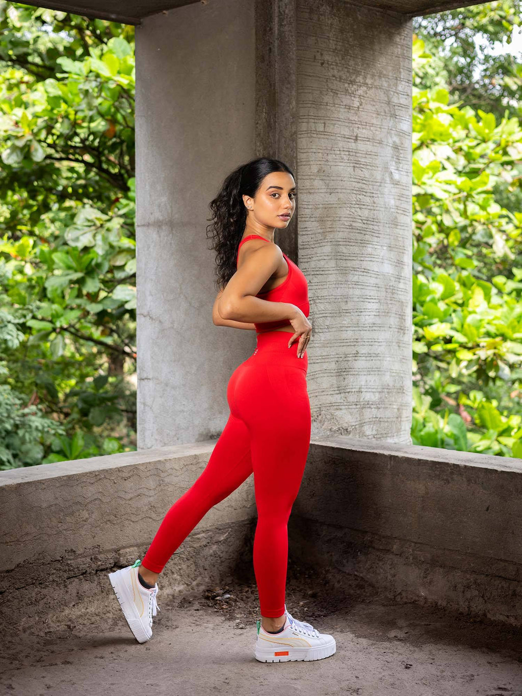 She's Got It Red Leggings | L90 - view 3