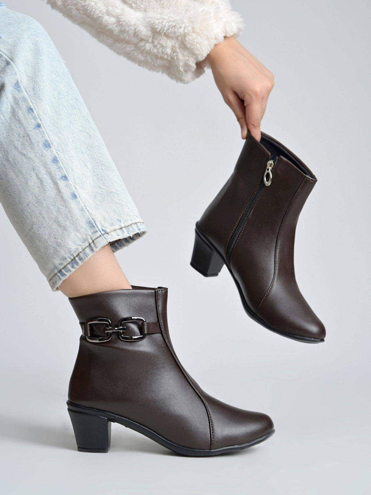 Black Buckle-Accent Ankle Casual Boots For Women | BT61 - view 4