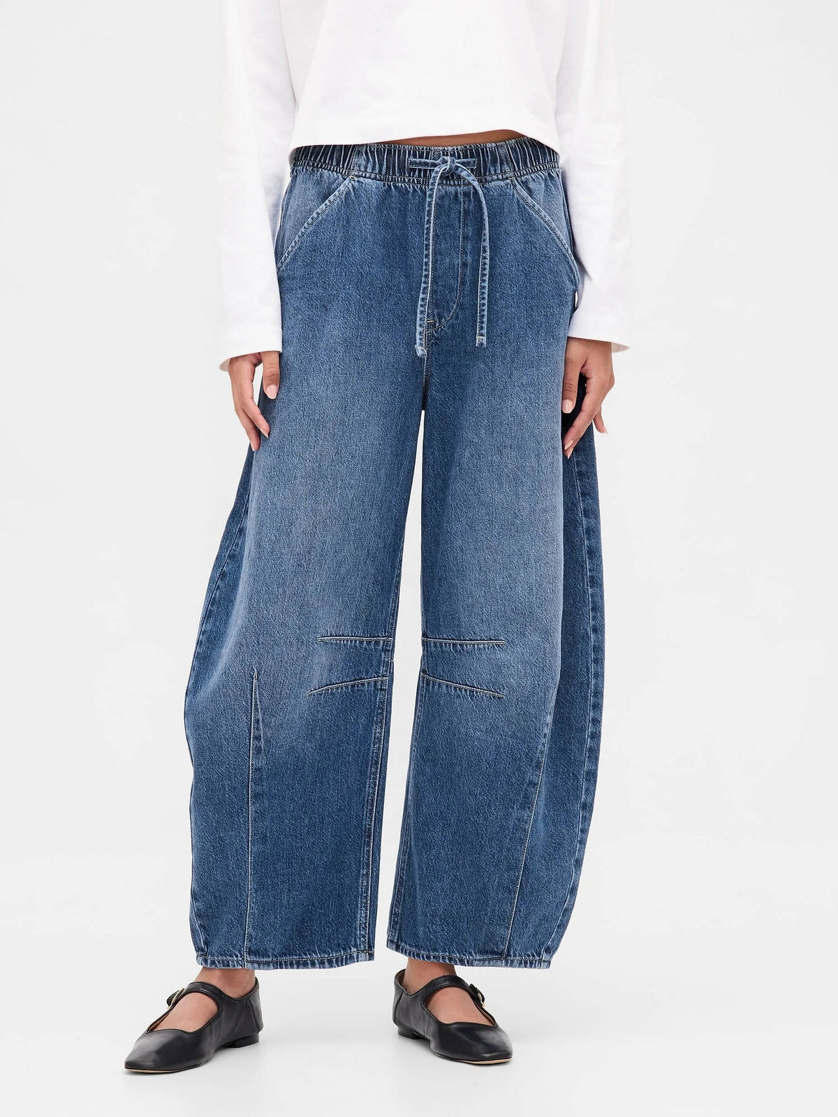 Blue Women's Solid Relaxed Wide-Leg Jeans | RF89 - view 1